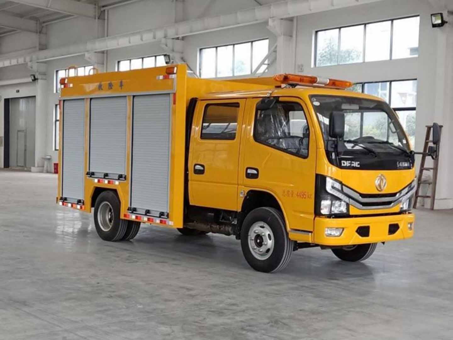 供水管线车